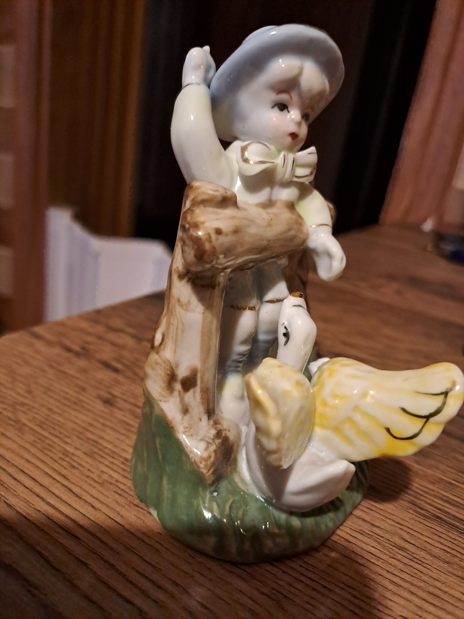 Porcelanowa figurka