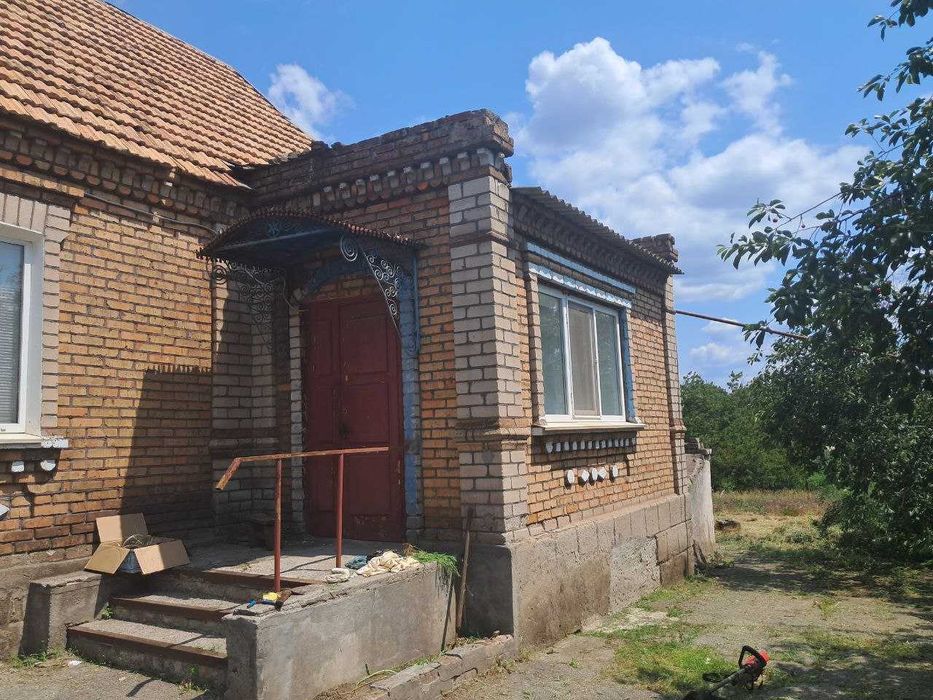 Продається приватний будинок