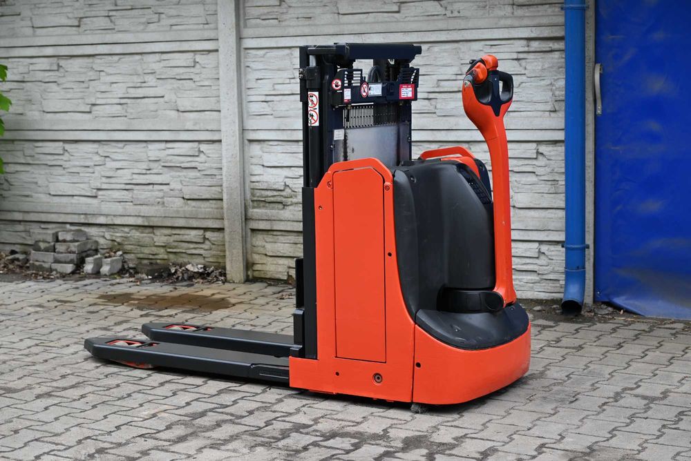 Paleciak elektryczny Linde D08 2017rok Wstępne podnoszenie FHP 396