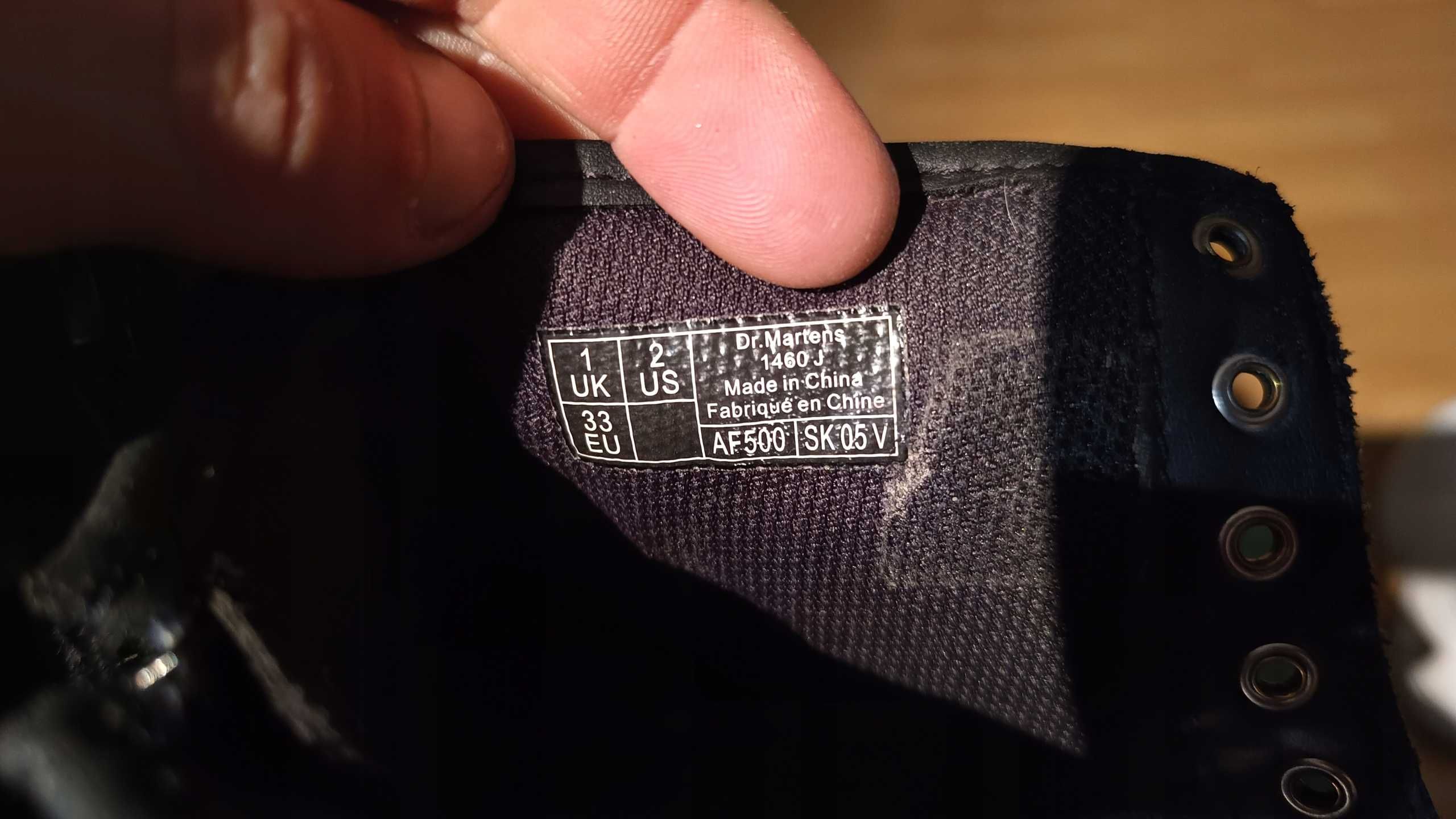 Dziecięce glany DR.MARTENS 1460 J r.33 skóra lakierowane stan b.dobry
