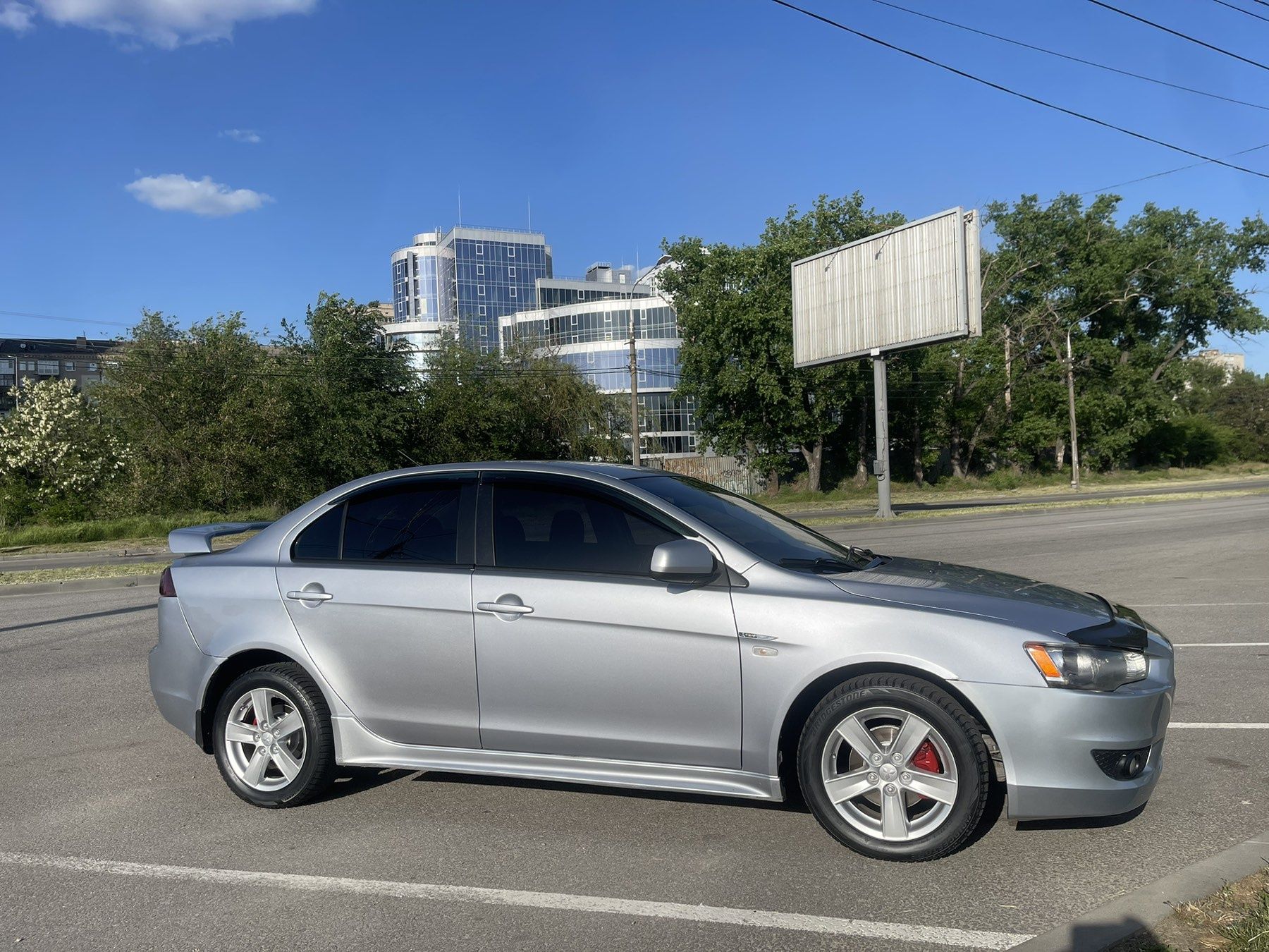 Продам Mitsubishi Lancer 10