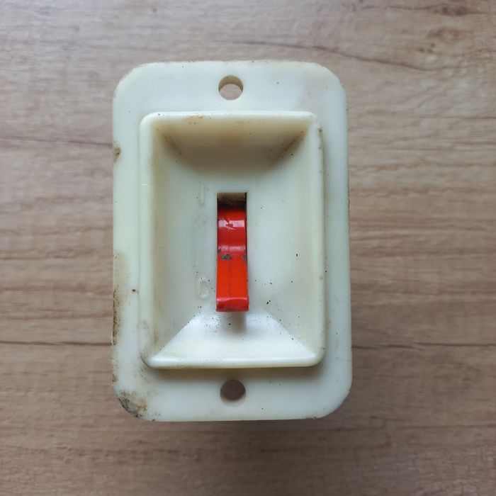 Włącznik do pralki Frania z czasów PRL