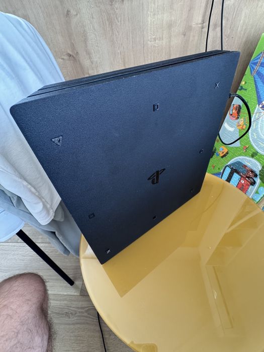 Sony playstation 4 pro 1 tb