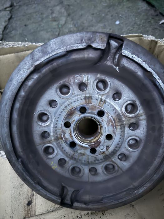 Комплект двох масового щеплення Volkswagen Golf VI