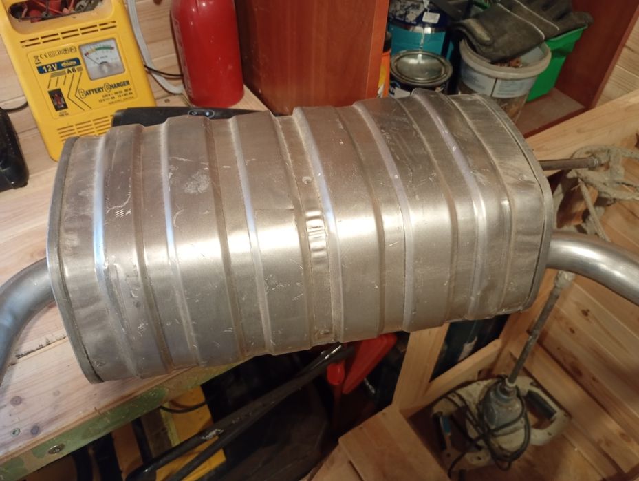 Tłumik końcowy kia cee'd kombi 1.4 benzyna 2009 r.  Nowy