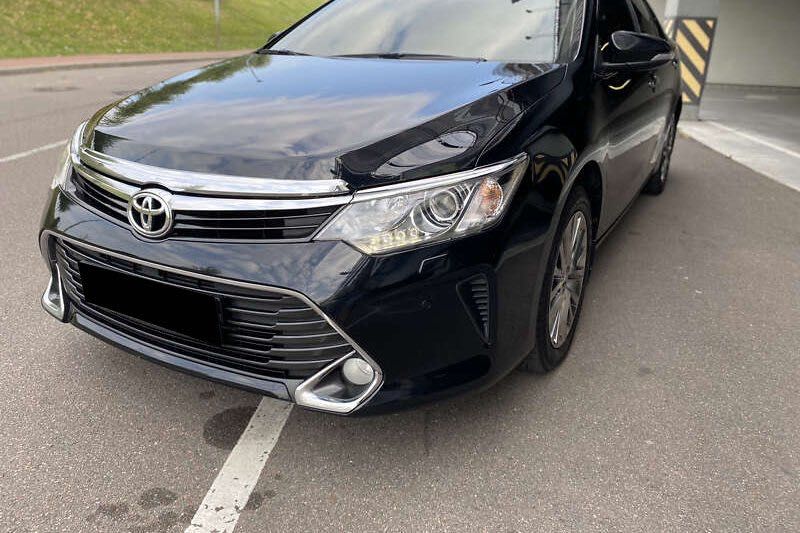 Toyota Camry 2017