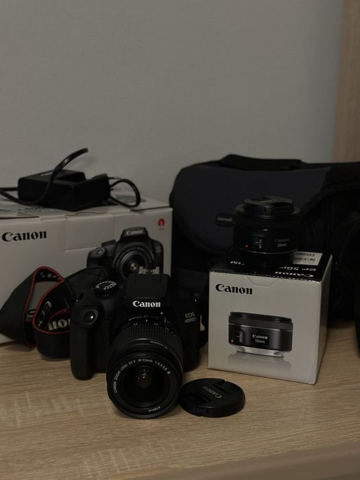 Терміново! Canon EOS 4000D + 18-55mm + 50mm f/1.8 + карта 64ГБ + сумка