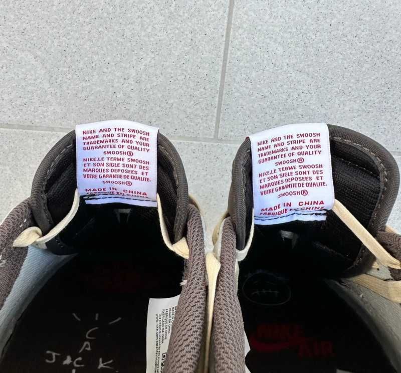 Jordan 1 Retro Low OG SP Travis Scott Reverse Mocha R.40