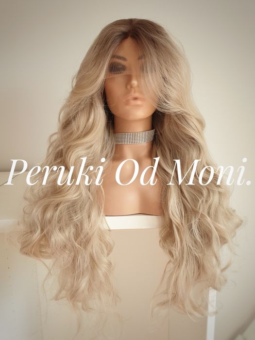 Peruka jasny popielaty blond z naturalny popielaty odrost