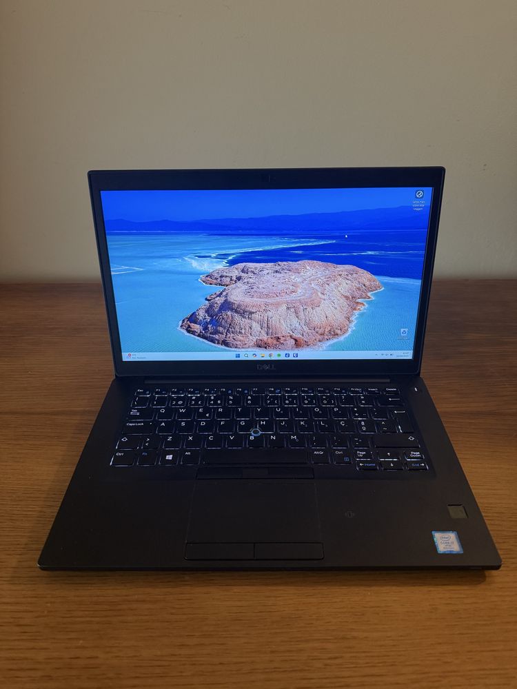 Portátil Dell Latitude 7490