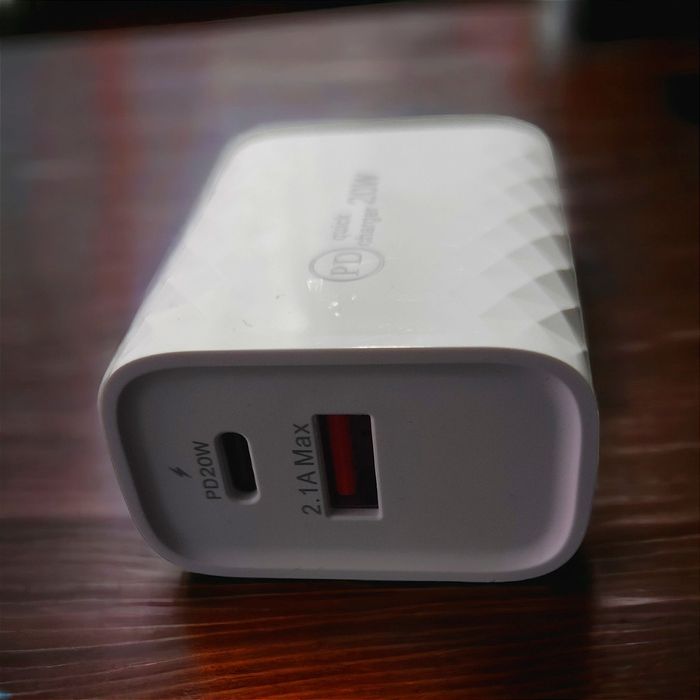 Новое зарядное устройство USB быстрая зарядка