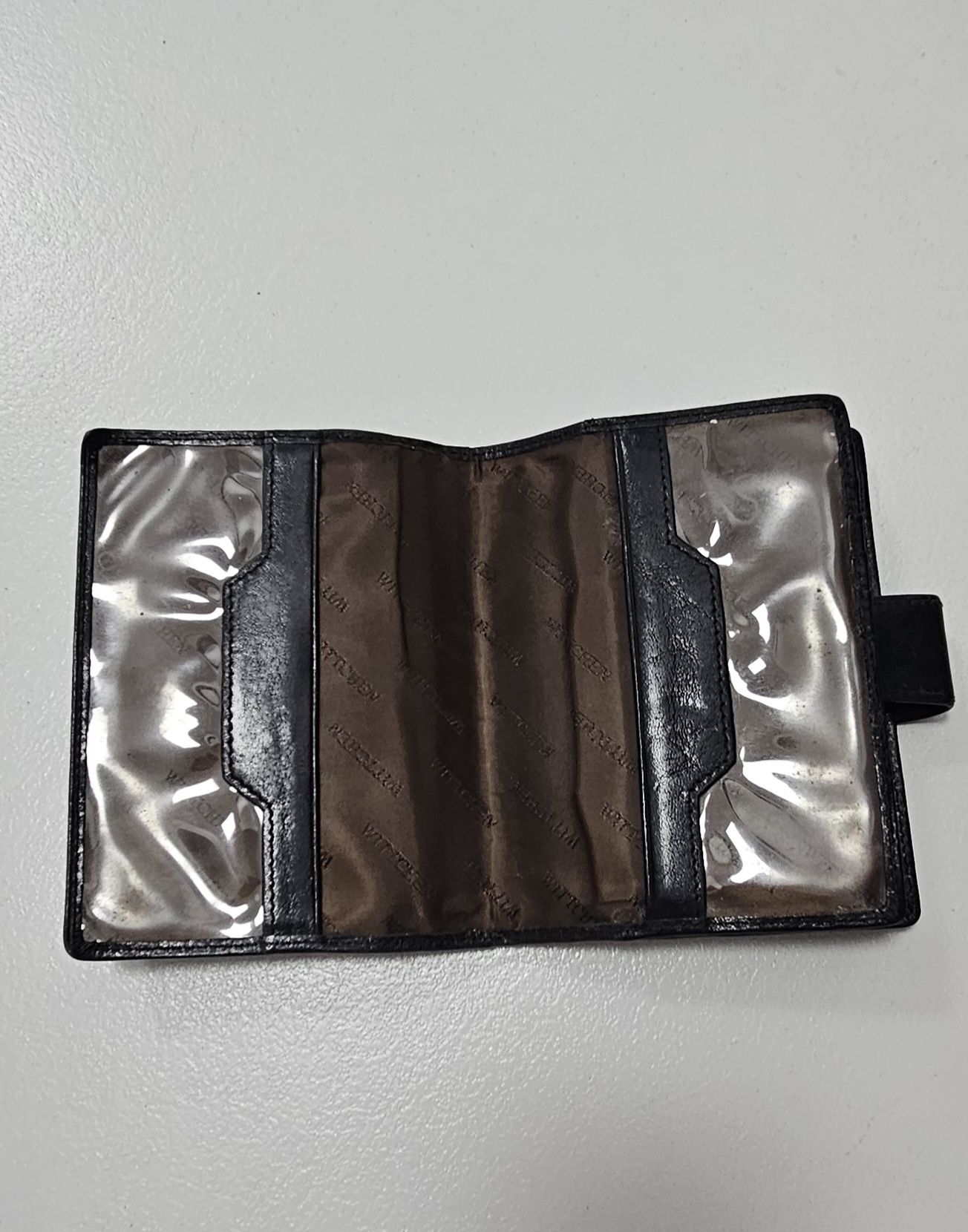 Etui na dokumenty Wittchen