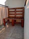 Drewniana ławka na balkon handmade