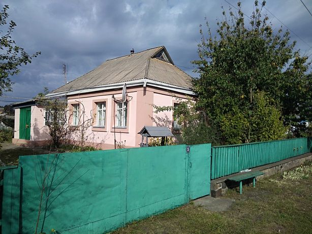 Продається утеплений будинок в м. Шпола