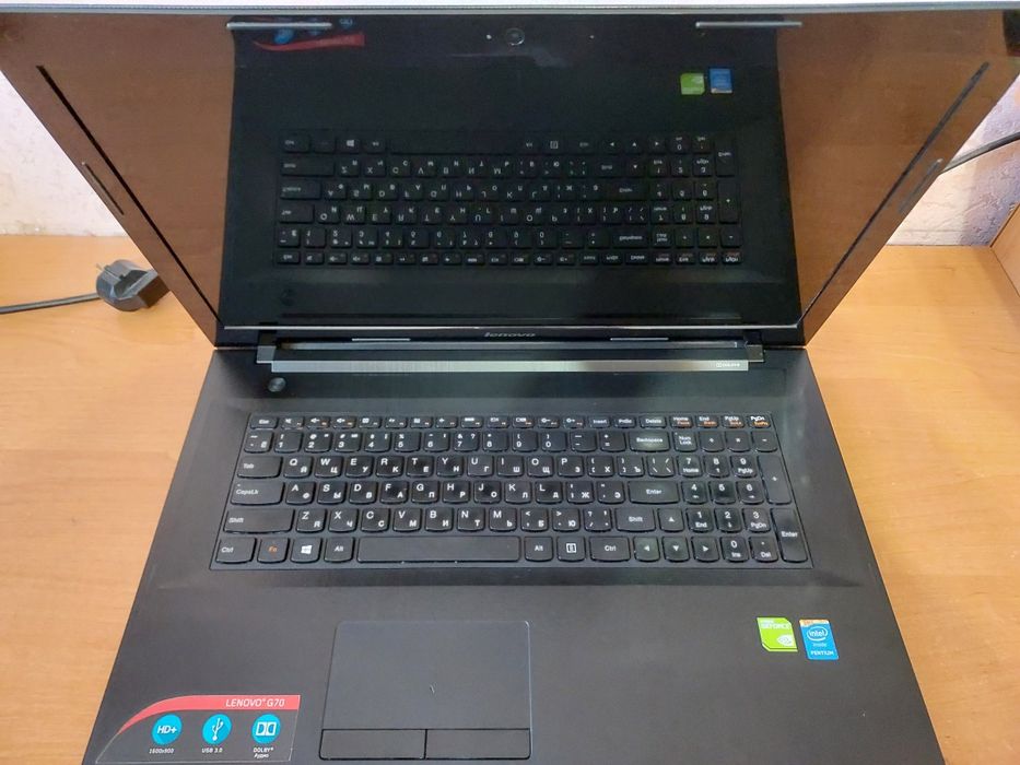 Ноутбук Lenovo g70-70