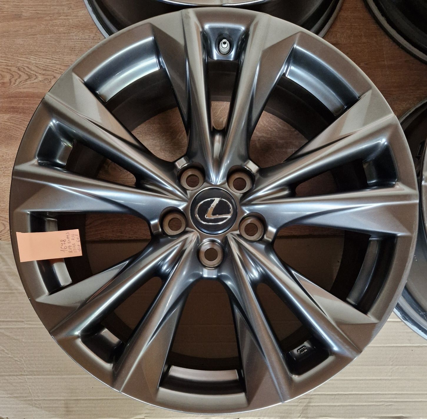 Оригінальні диски Lexus R19 5x114.3 | TPMS | Без дефектів