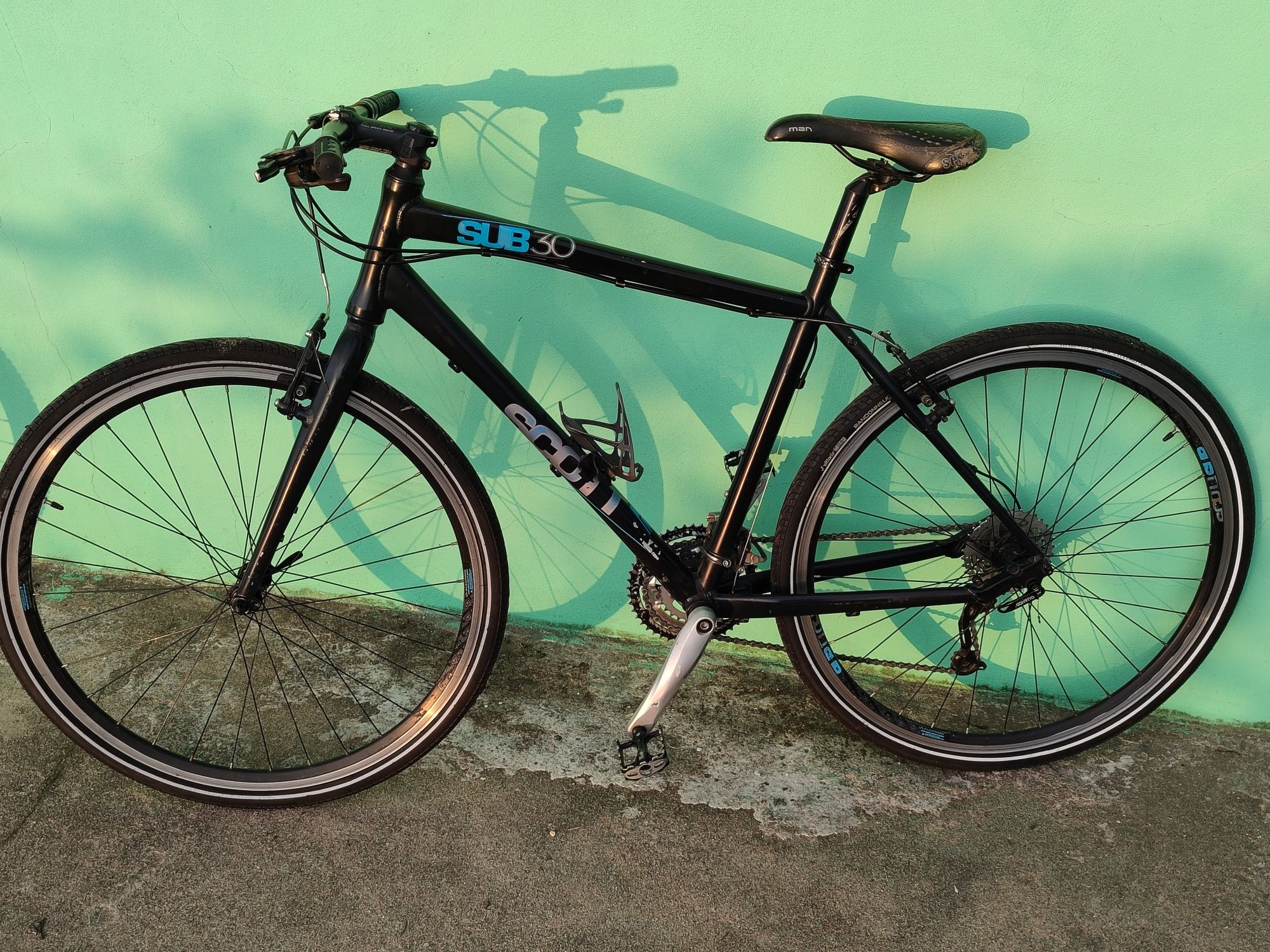 Bicicleta Scott sub 30