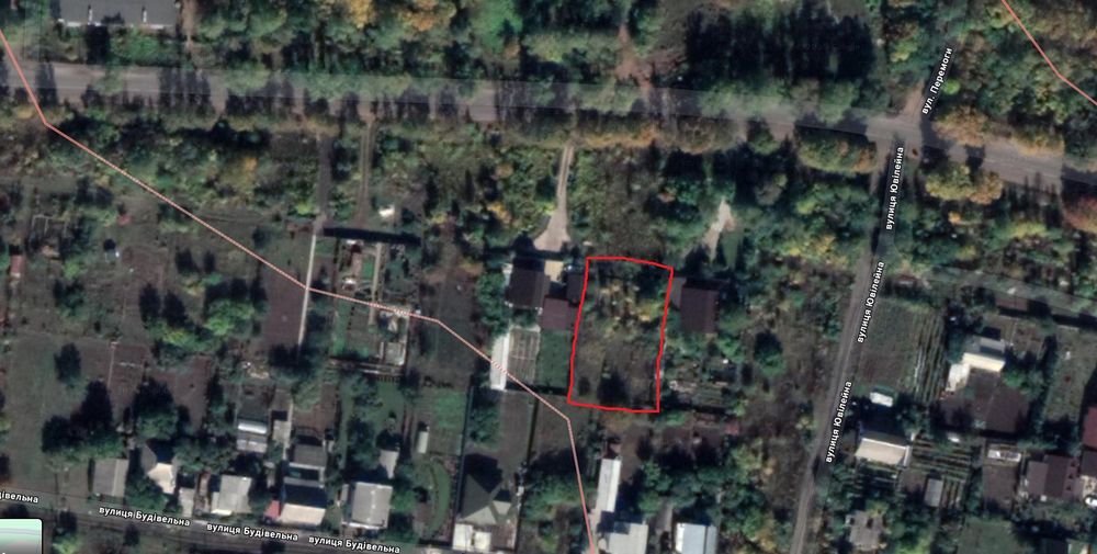 Приватизована земельна ділянка