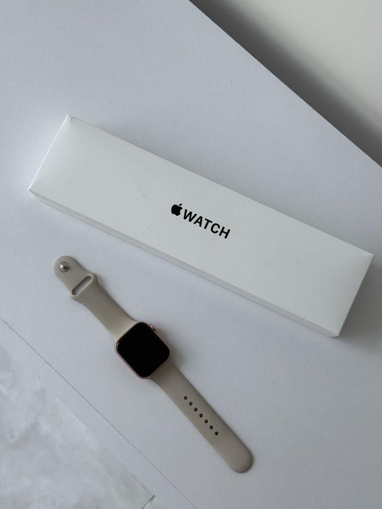 Apple watch SE 44