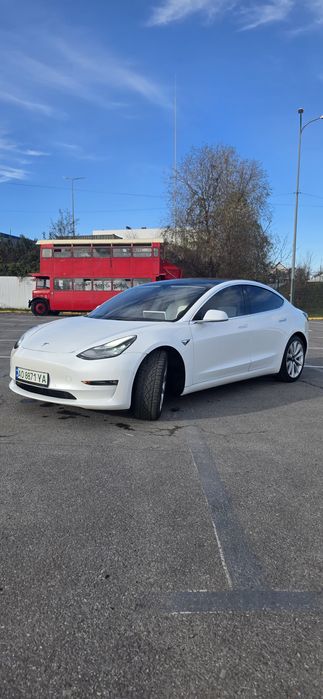 Tesla Model 3 Long Range Dual Motor