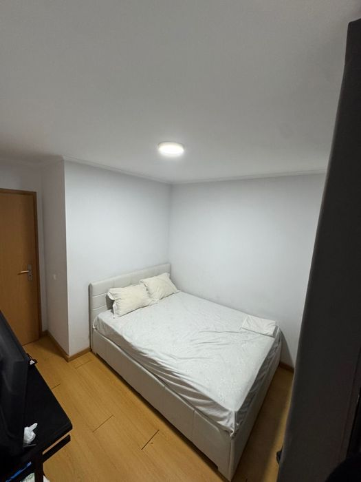 Quarto - Lisboa Ameixoeira