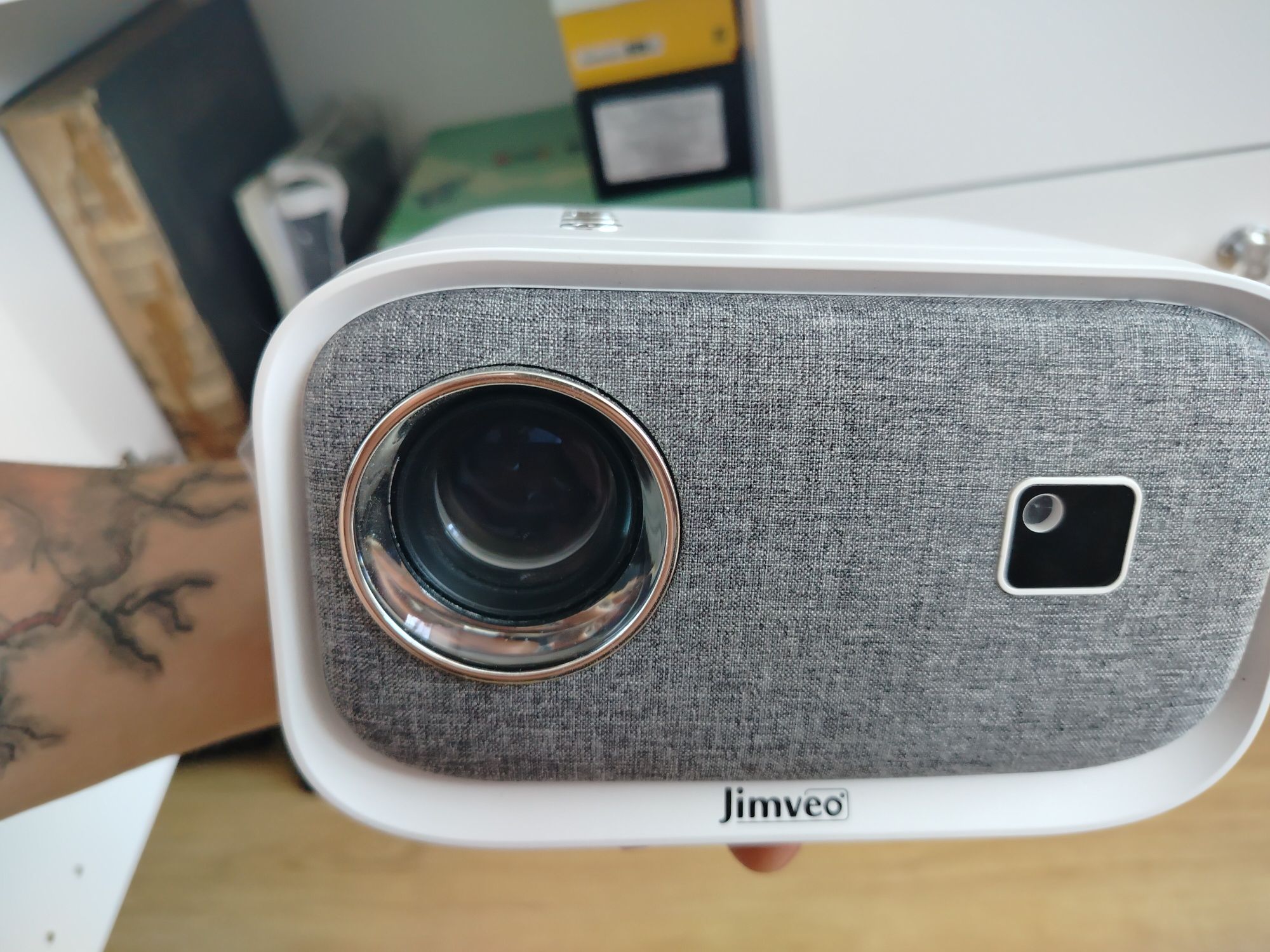 Mini projektor jimveco e18