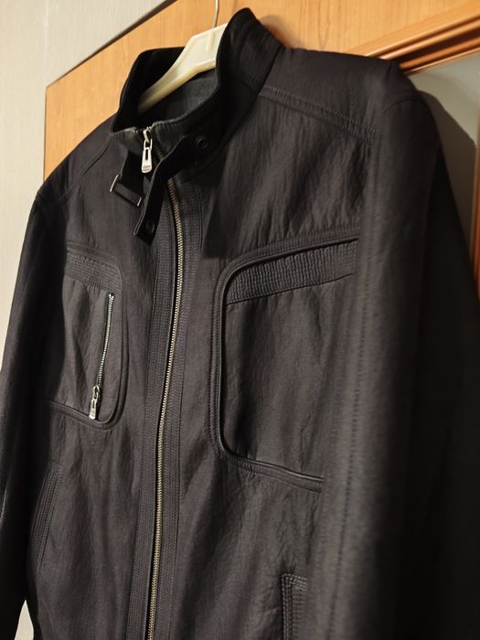 Męska kurtka skóropodobna czarna .