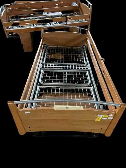 Медичне ліжко з електроприводом