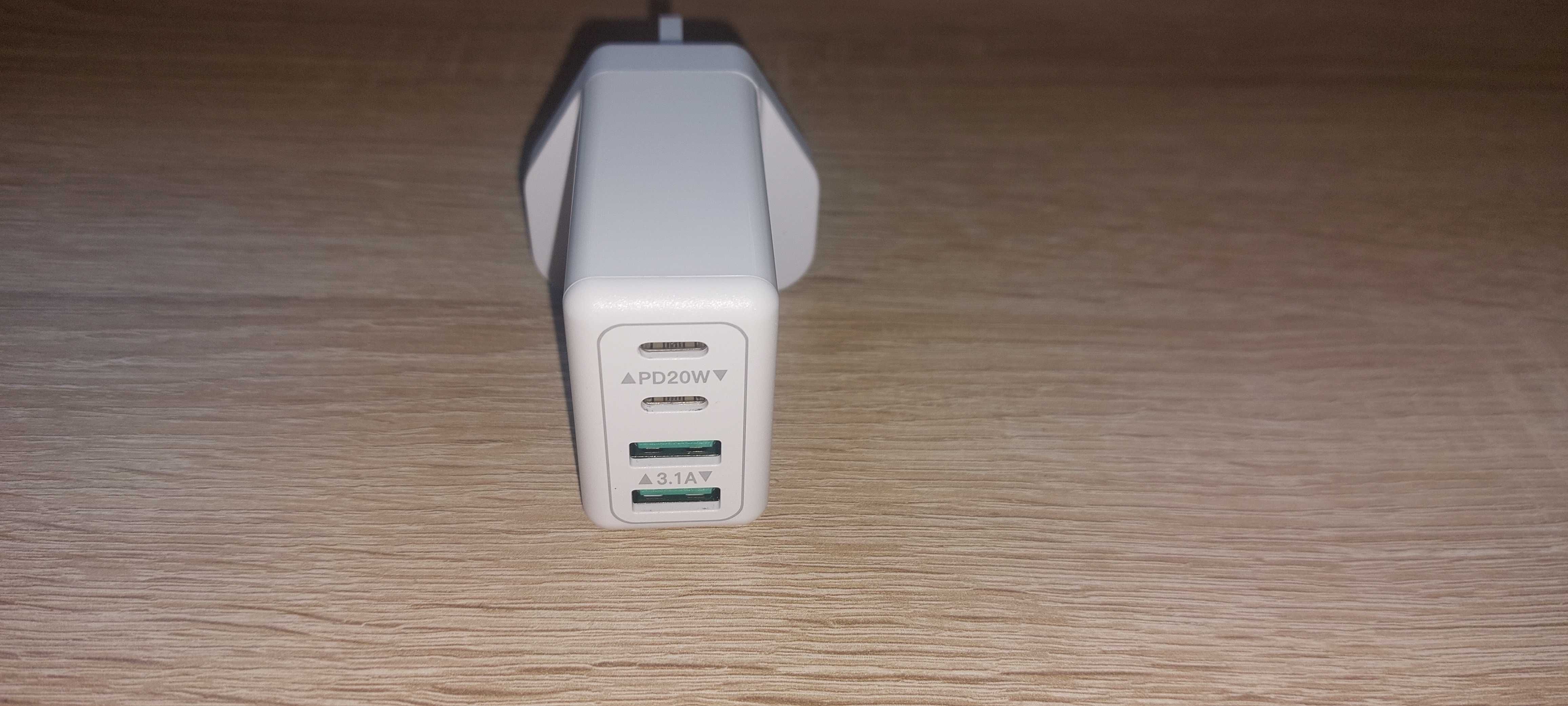 Wtyczka USB 3.0, 40 W szybka ładowarka 2x USB C 2xUSB iPhone Samsung