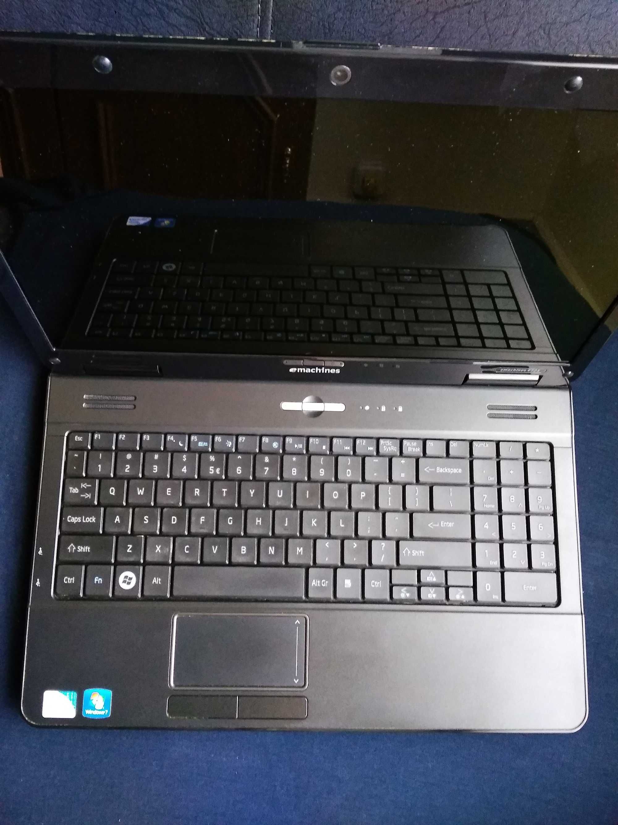 Sprawny laptop 15,6" Acer eMachines E 725 +Torba komputer notebook