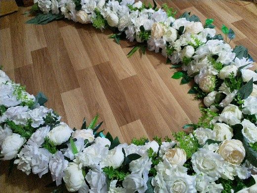Декор из  польских искусственных цветов, цвети на фасад!
