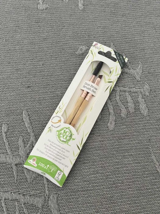 Duo Brow /Makijaż brwi / Francuska firma / So Eco