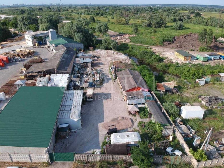 Продаж земельної комерційної ділянки 15 хв метро Славутич