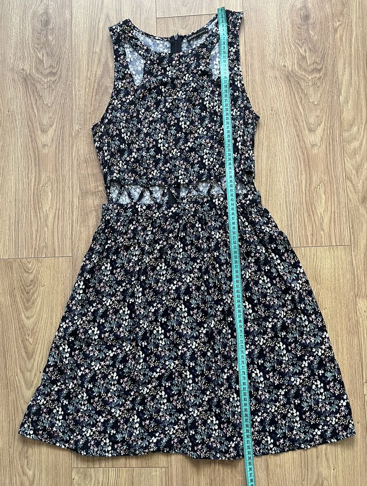 Letnia sukienka Cropp