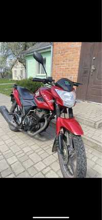 Продам мотоцикл Lifan 150