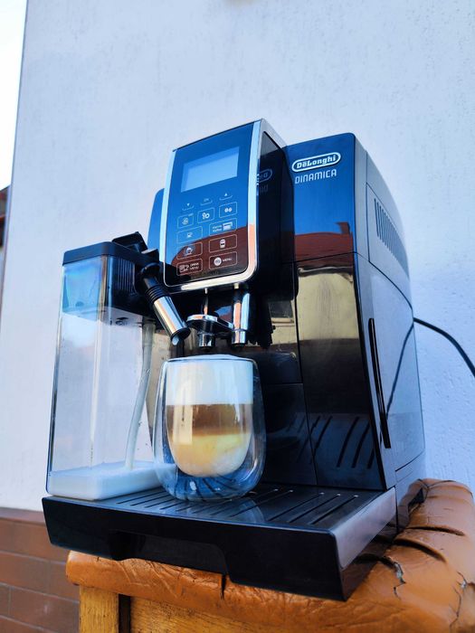 Кавомашина кофемашина DeLonghi Dinamica ECAM 350.55