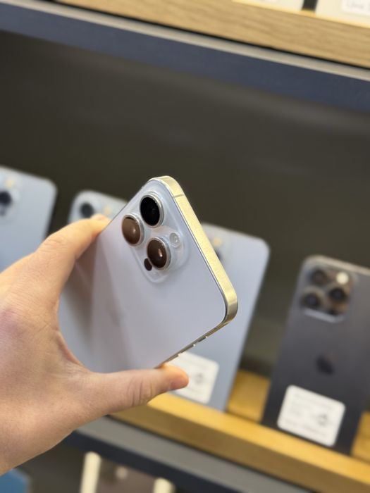 iPhone 15 Pro Max 256 White Titanium Neverlock