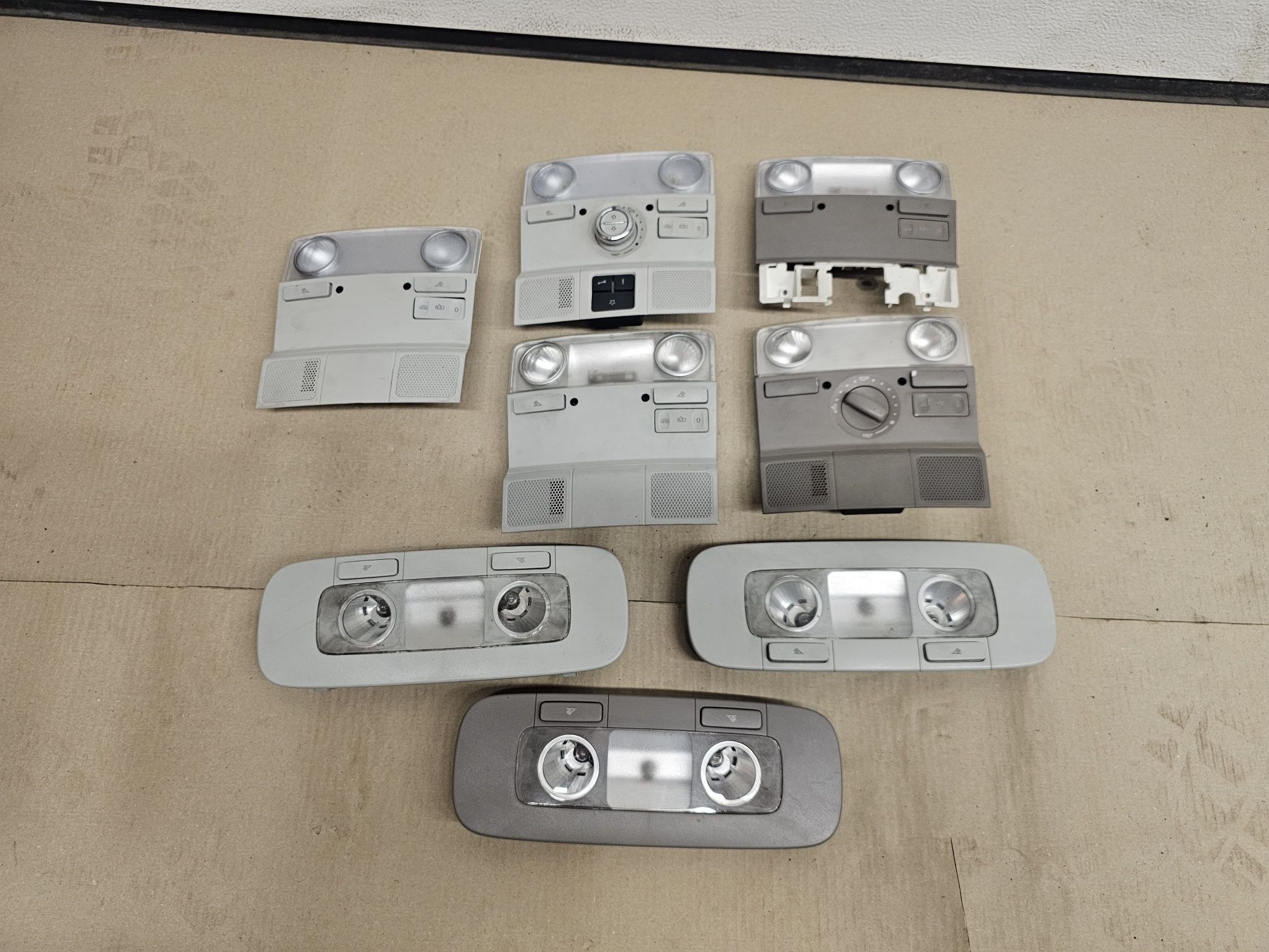 Lampka podsufitki passat b6 b7 cc octavia tiguan superb leon