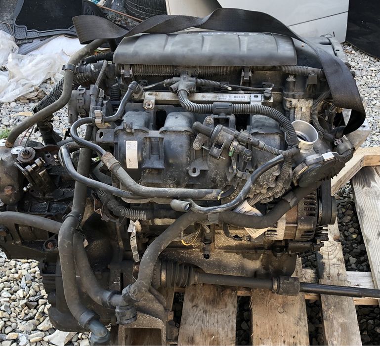 Двигун 1.4i 16v (A14XER) мотор Opel Astra J Corsa D Meriva B