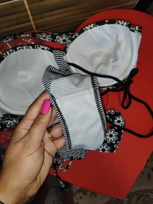 Купальник! Жіночий купальник! Ліф!