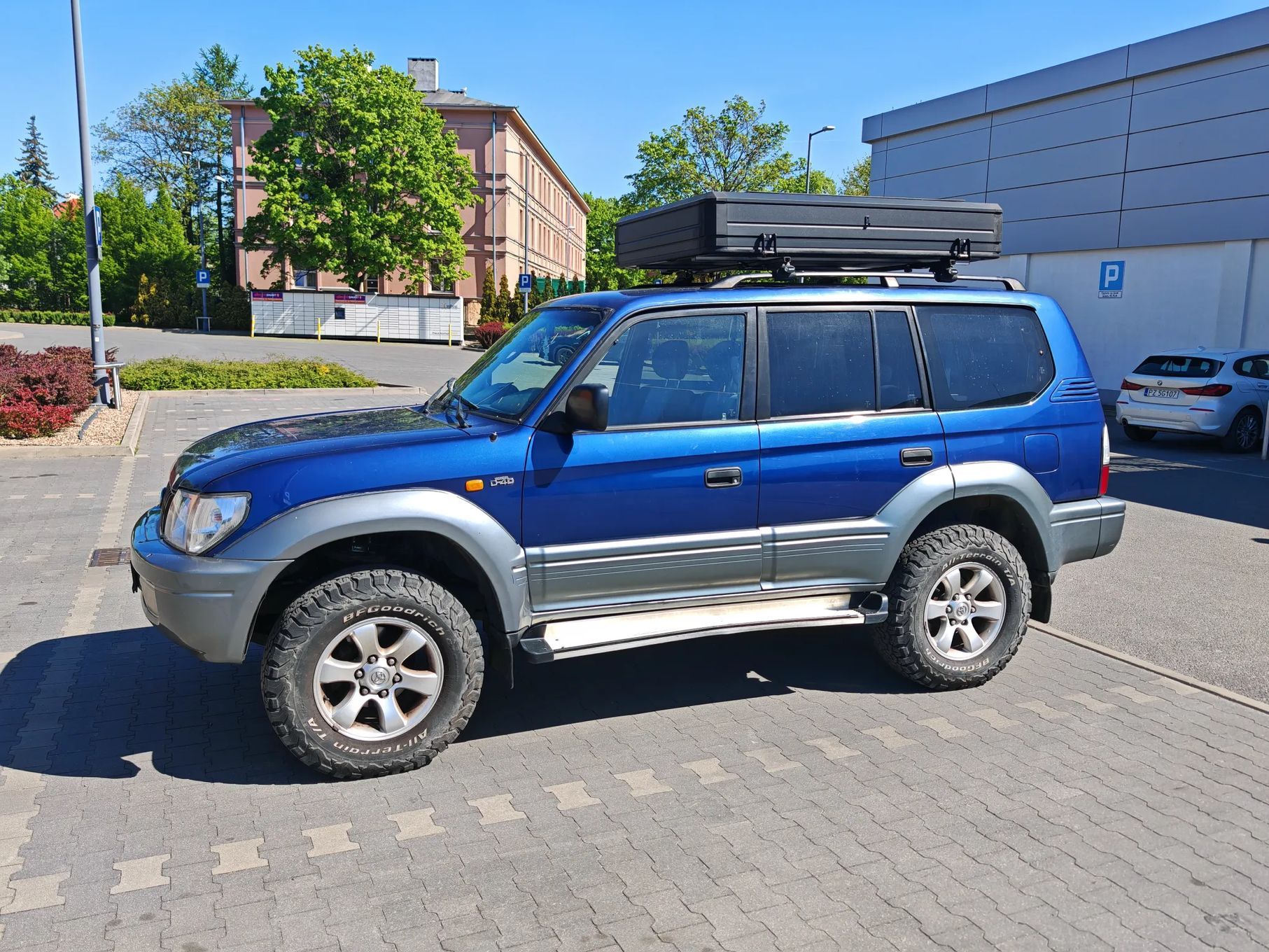 Toyota Land Cruiser Piękna Toyota Land Cruiser J95 zabudowa wyprawowa zdrowa rama