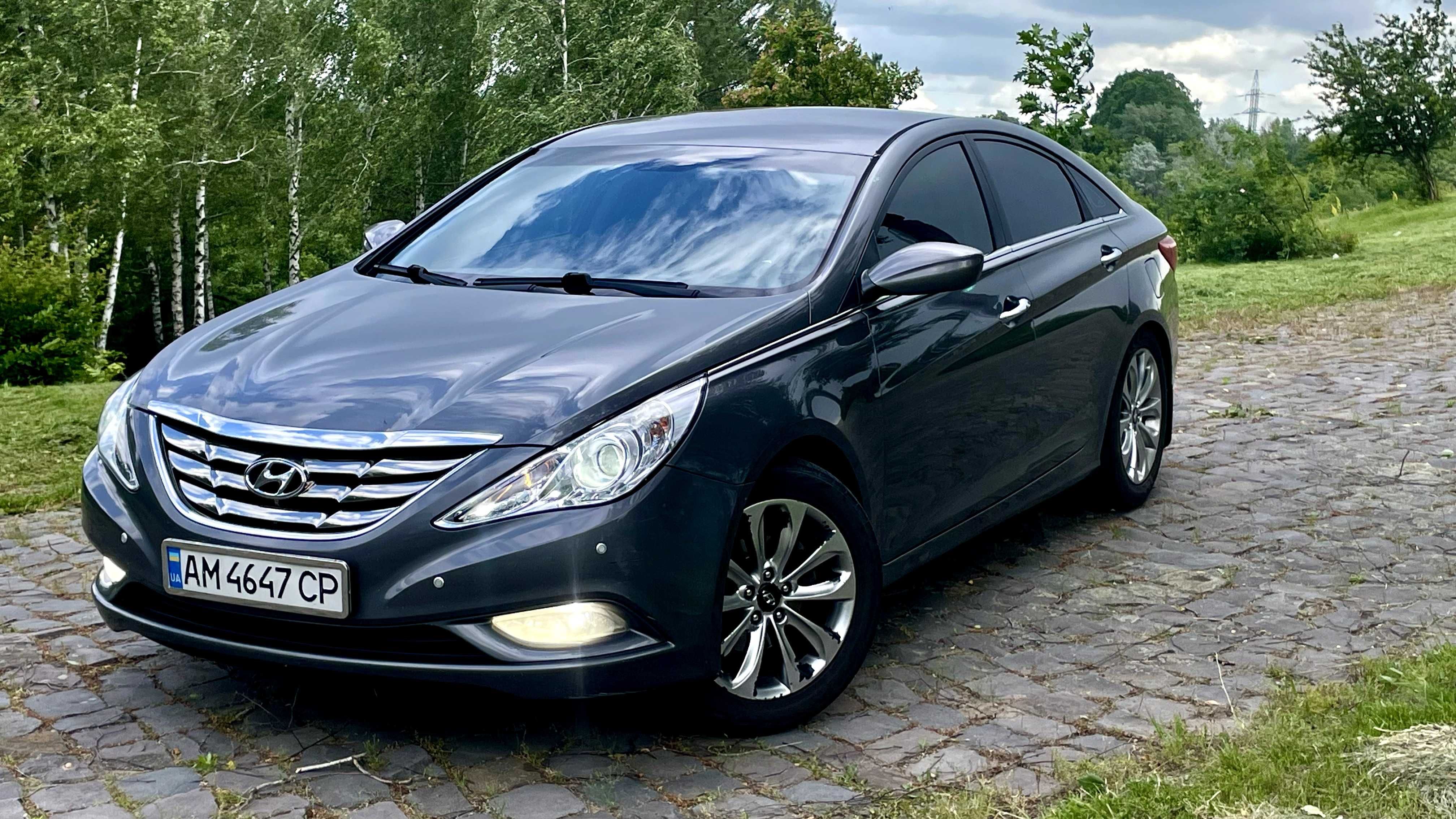 Hyundai Sonata 2011