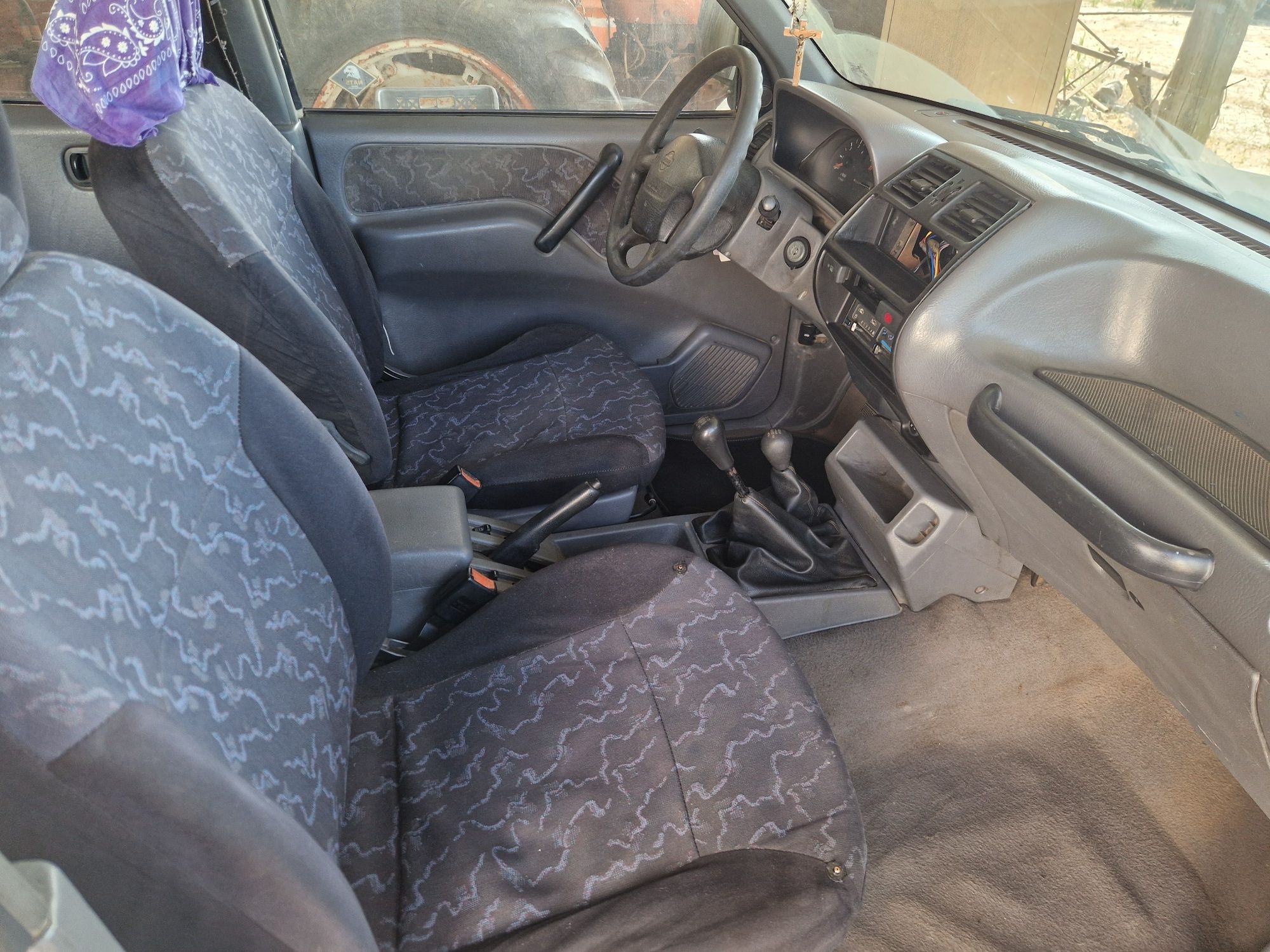 Nissan Terrano II 2.7 TD – 7 Lugares (1996)
