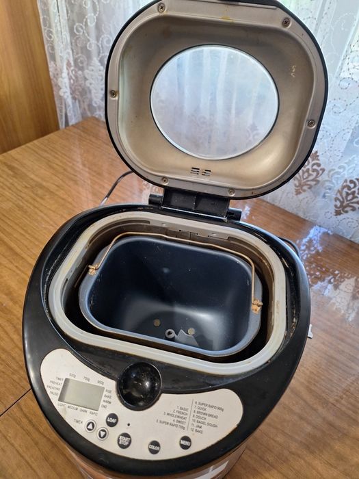 Продам хлебопечка