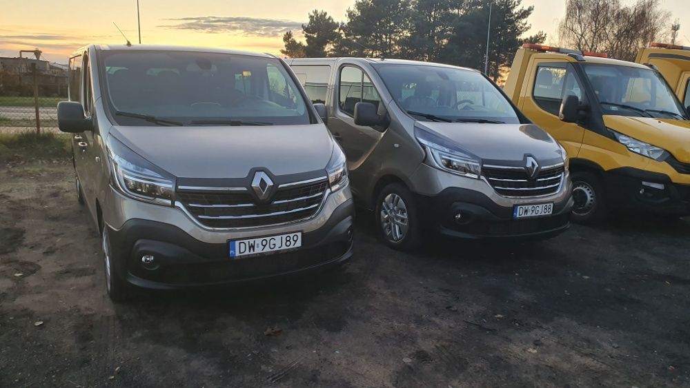 Wynajem Wypozyczalnia Busów Busa Iveco Master Vivaro Góra