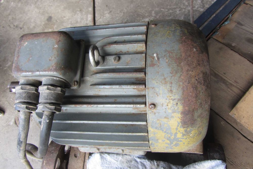 Silnik elektryczny 380 V  5,5 KW