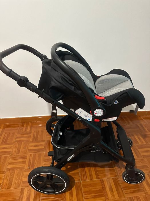 Carro bebé em ótimo estado de conservação