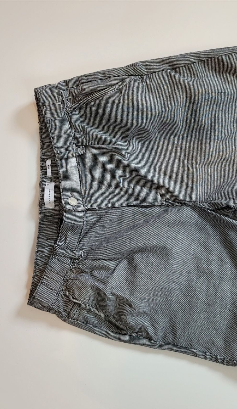 Reserved Spodnie L nowe slim