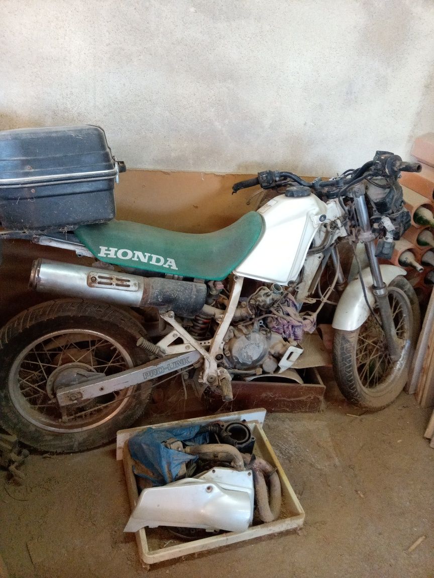 Moto Honda NX..250