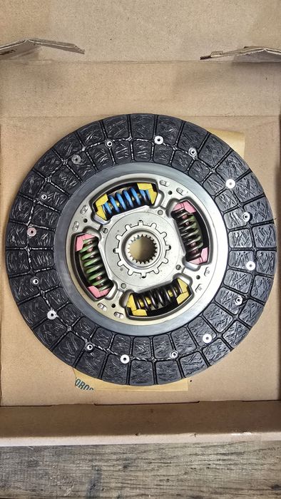 Sprzeglo komplet Toyota Rav4 V 2.0 175KM VVT-IE Tarcza Docisk